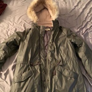 Wildflower Olive Coat Size L
